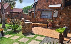 Royal Villa Guesthouse